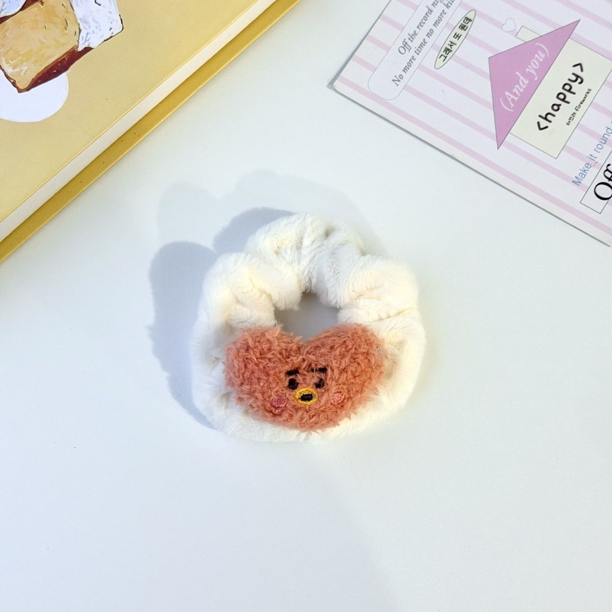 Boneka plush BT21 imut, ikat r - Anime Fan Merchandise ulasan dan harga